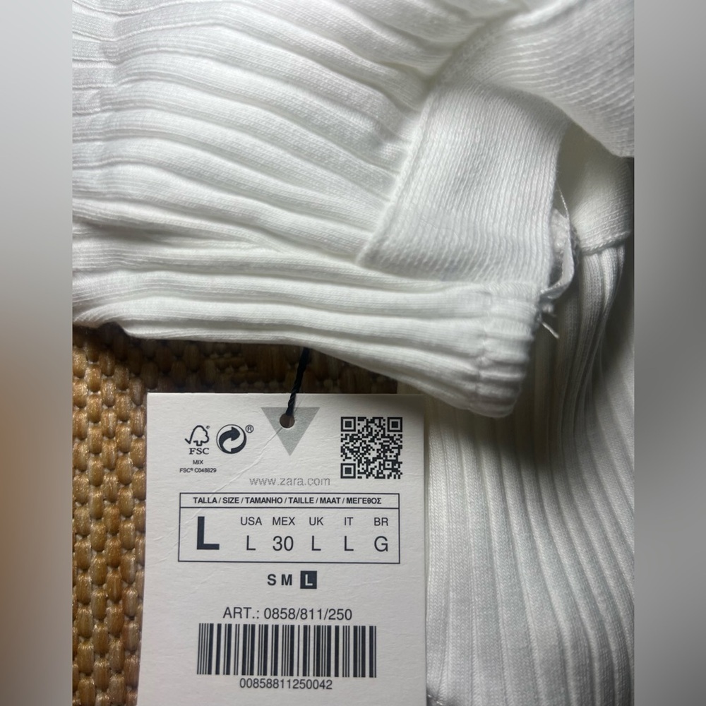 Zara Women's White Cut Out Body Suit, Halter Neck, Size L, NWT - Picture 3 of 13